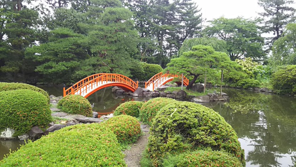 山神社日本庭園