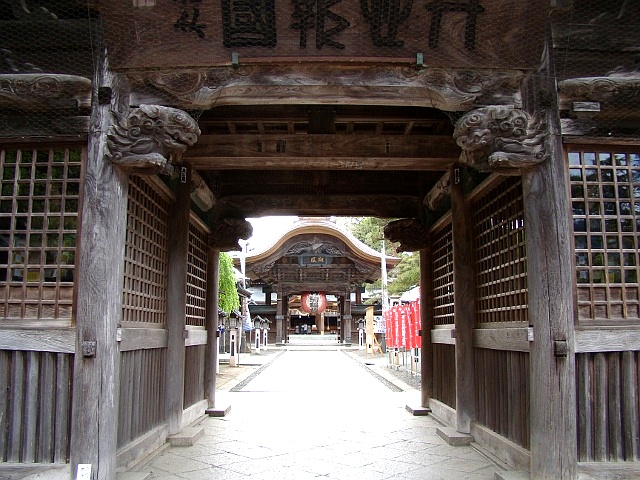 竹駒神社随身門